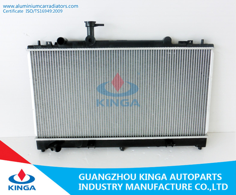 Κίνα Σφραγισμένος θερμαντικά σώματα τύπος αυτοκινήτων αλουμινίου cOem L327-15-200 της MAZDA 6-02-03 προμηθευτής